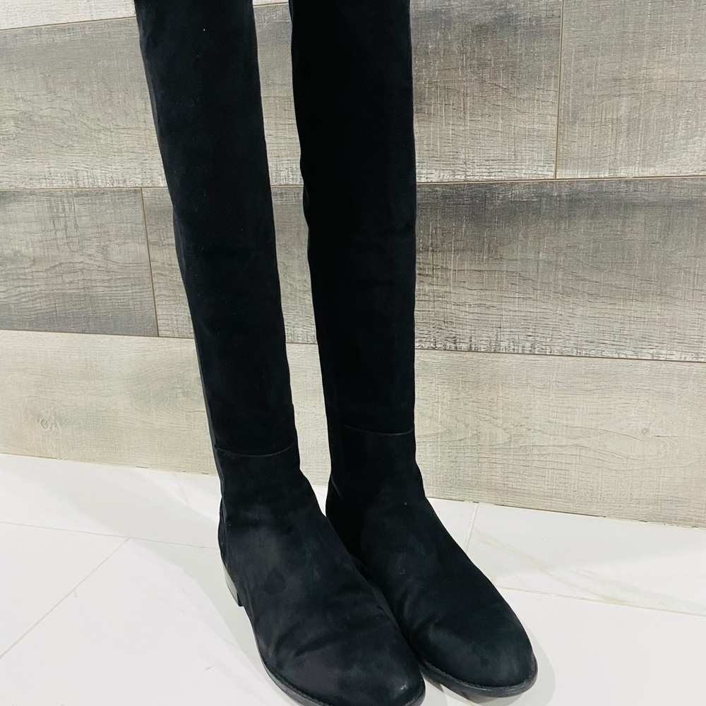 Authentic Stuart Weitzman Over-Knee Boot - image 5